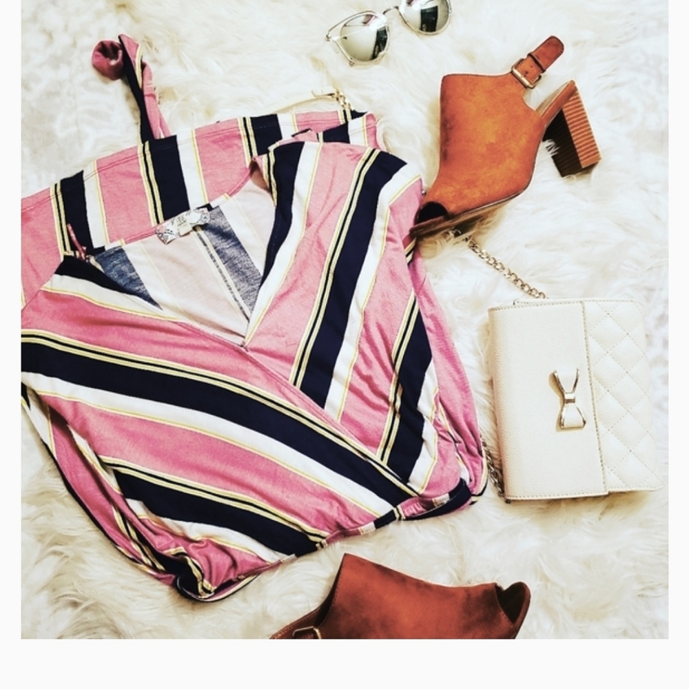 💖3 for 30! Surplice belted cap sleeve dress siz L